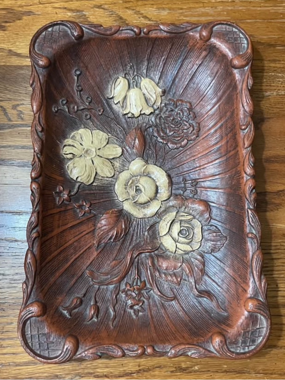 Vintage 1944 Multi Products Inc. brown faux-wood resin tray with floral design